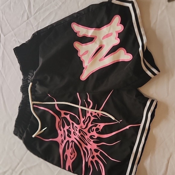 Romwe Shorts - Picture 1 of 6